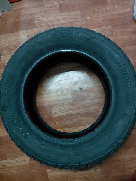 Vand set 4 anvelope noi de vara