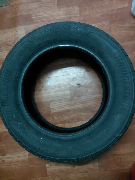 Vand set 4 anvelope noi de vara